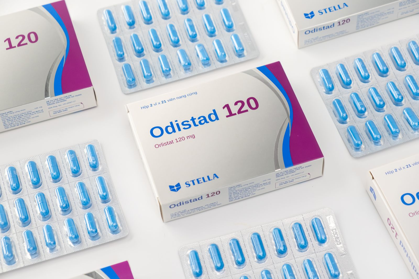 Hoạt chất Orlistat rất ít hấp thu, gần như chỉ tác động tại chỗ (đường tiêu hóa), nên rất ít gây ra các tác dụng phụ toàn thân nguy hiểm cho sức khỏe.