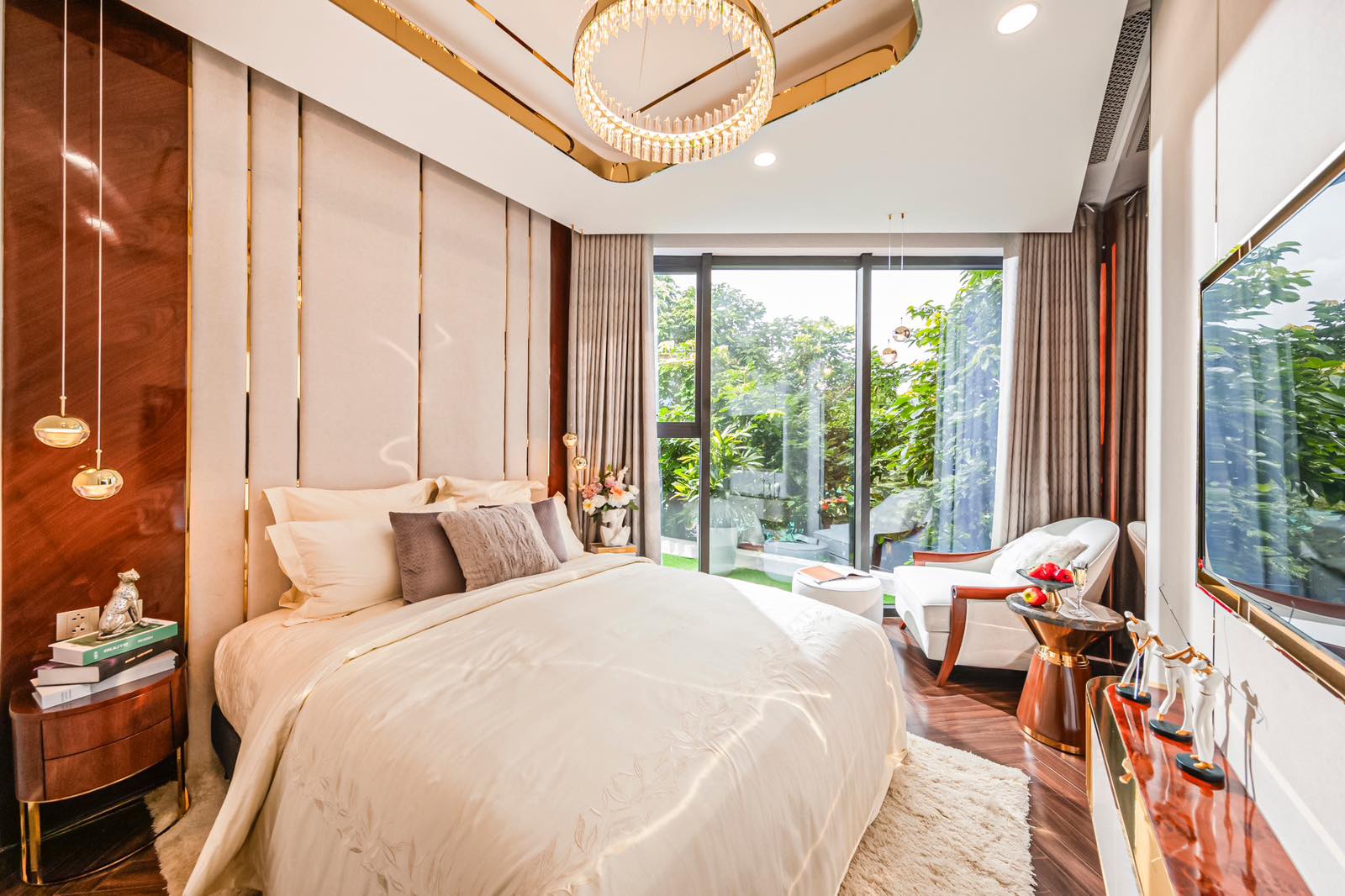 Mỗi không gian trong căn hộ đều thể hiện cá tính, phong cách riêng của gia chủ