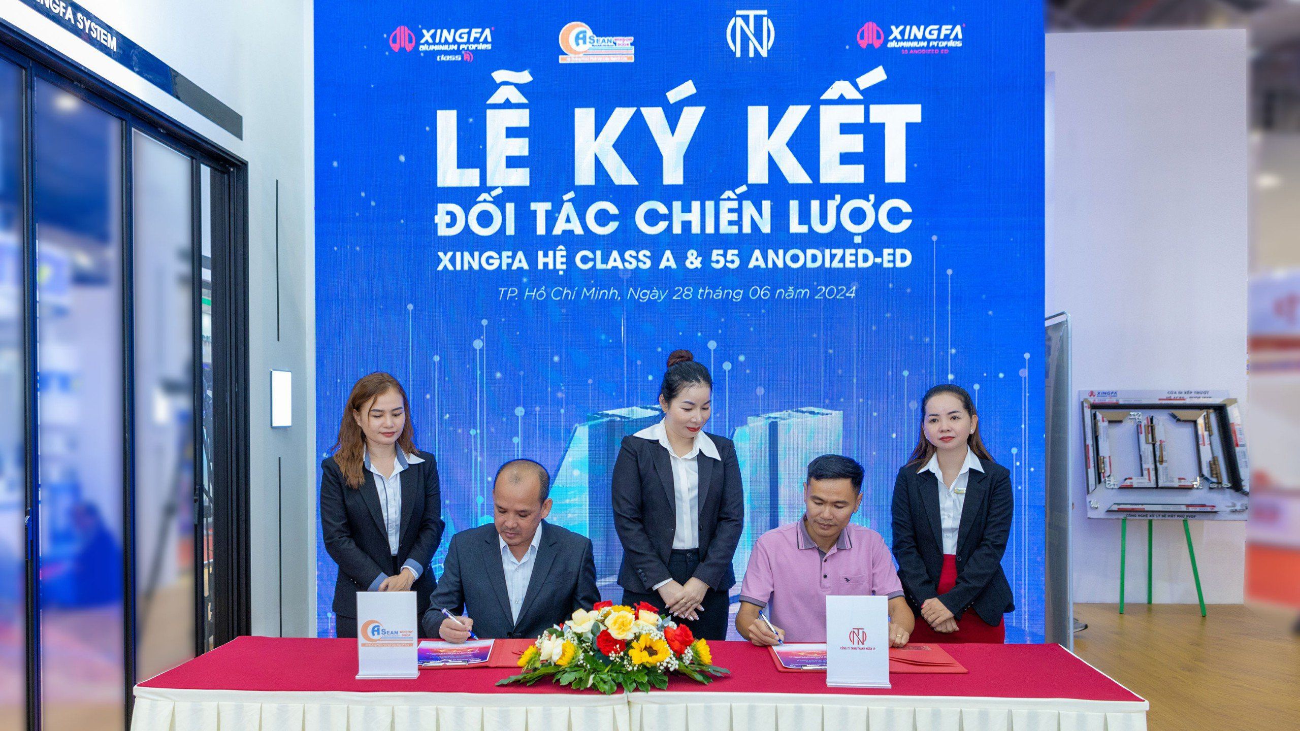 ASEANWINDOW và Xingfa Quảng Đông tiếp tục khẳng định vị thế tại Vietbuild Tp. Hồ Chí Minh 2024 - 1