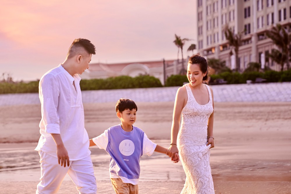 The Grand Ho Tram tọa lạc tại vị trí đắc địa cạnh bờ biển với nhiều hoạt động vui chơi tiện ích.