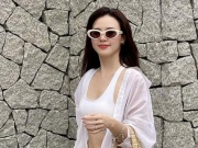 Thời trang - Midu phối túi hiệu cao cấp với dép bình dân trong kỳ trăng mật