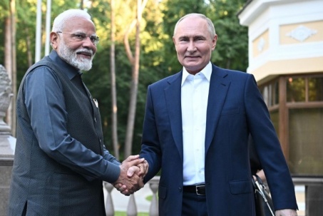 Thủ tướng Ấn Độ đến nhà riêng của ông Putin