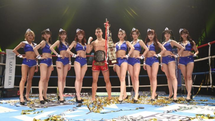 Ngoài các trận đấu, các cô gái ring girl tại sự kiện K-1 vừa qua là các nhân vật tạo ra nhiều sự quan tâm