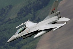 NATO bắt đầu chuyển chiến đấu cơ F-16 cho Ukraine: Nga lên tiếng