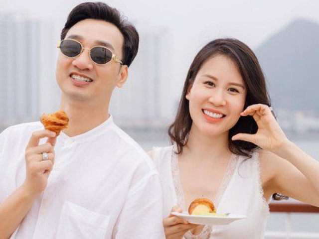 Hậu phương vững chắc của MC Thành Trung: Từ bỏ nghề tiếp viên hàng không vì chồng