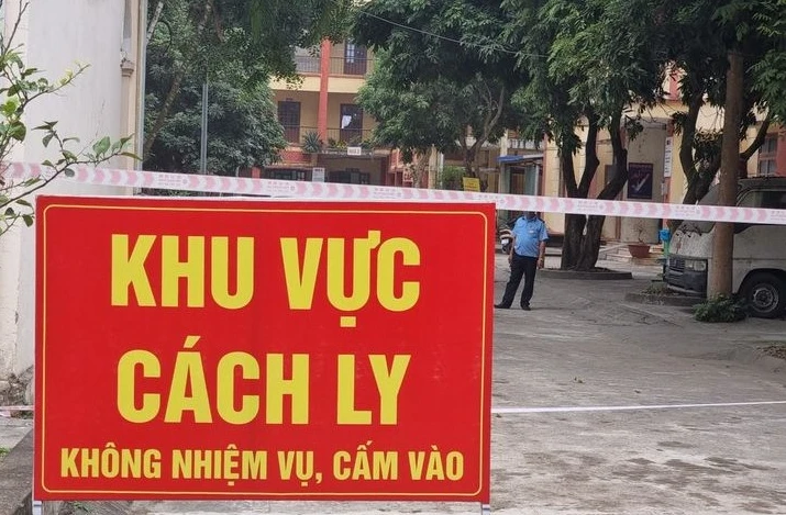 Bệnh bạch hầu là bệnh truyền nhiễm nhóm B, cần được cách ly y tế. Bộ Y tế khuyến cáo người dân không nên tự ý tiêm vaccine bạch hầu khi chưa có hướng dẫn. Ảnh minh họa