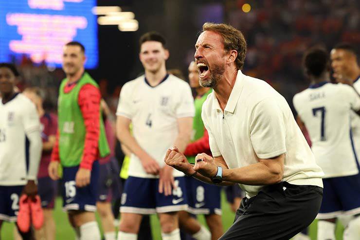 HLV Gareth Southgate sẽ được FA mời tiếp tục dẫn dắt ĐT Anh, dù kết quả chung kết EURO ra sao