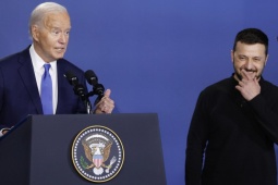 Thế giới - Video: Ông Biden nói nhầm tên ông Zelensky là &quot;Tổng thống Nga Putin&quot;