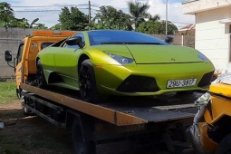 Tin tức trong ngày - Vì sao Quảng Bình tiêu hủy 2 siêu xe Lamborghini và G63 AMG?