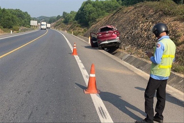 Vụ tai nạn trên cao tốc Hà Nội - Hải Phòng: Bài học cảnh tỉnh về sự cố trên đường cao tốc