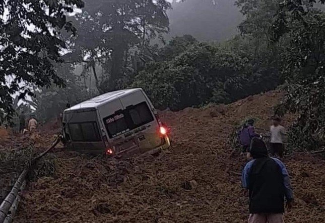 Sạt lở đất ở Hà Giang.