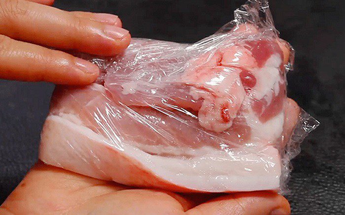 Mua thịt về đừng cho ngay vào tủ, thêm bước này thịt tươi cả nửa năm - 2