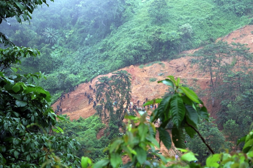 Sạt lở kinh hoàng ở Hà Giang: 7 người tử vong, lực lượng cứu hộ khẩn trương tìm kiếm nạn nhân