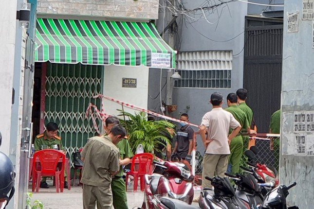 Đám cháy thương tâm cướp đi sinh mạng 3 mẹ con, hàng xóm bất lực dù dùng hơn 30 bình chữa cháy