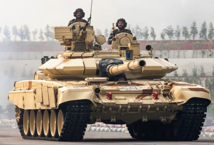 Xe tăng T-90S Bhishma.