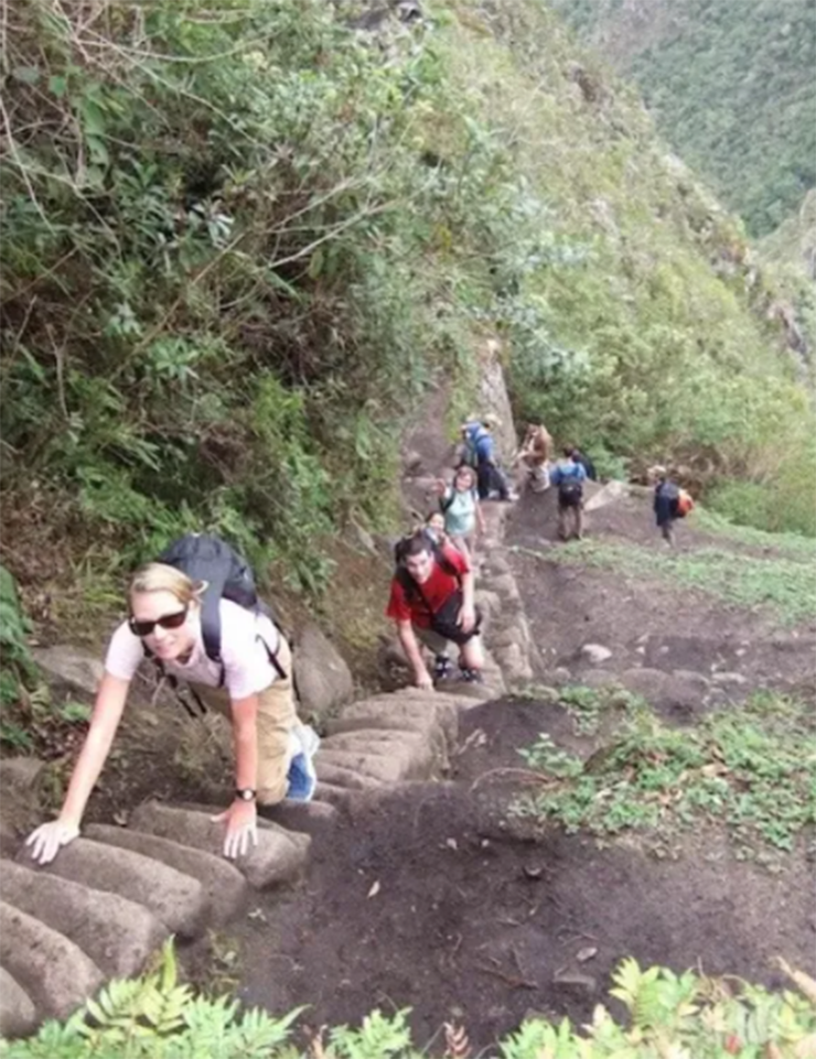 Những bậc thang "hết hồn" thu hút hàng trăm nghìn lượt du khách - 9