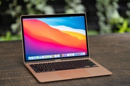 MacBook Air M1 có còn đáng mua năm 2024 khi giá đã chạm đáy