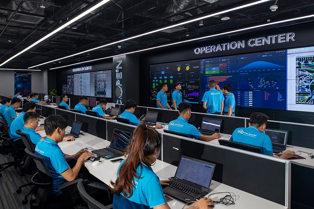 Mức lương khởi điểm của ngành Công nghệ thông tin và Khoa học máy tính có thể lên tới 2.000 USD