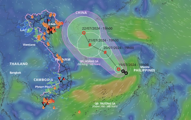 Áp thấp nhiệt đới trên Biển Đông có thể mạnh lên thành bão số 2, dự báo đường đi phức tạp