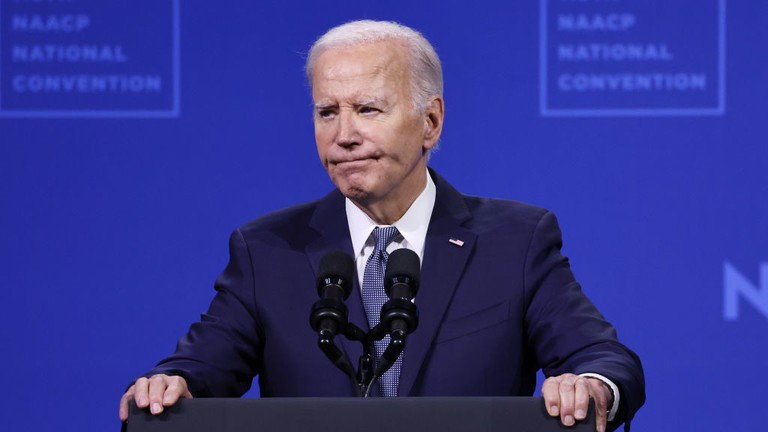 Ông Biden đón nhiều tin bất lợi trong cuộc đua vào Nhà Trắng năm nay. Ảnh: Getty