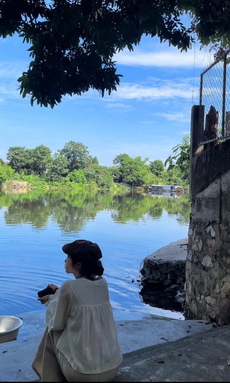 Dừng chân bên bến nước.