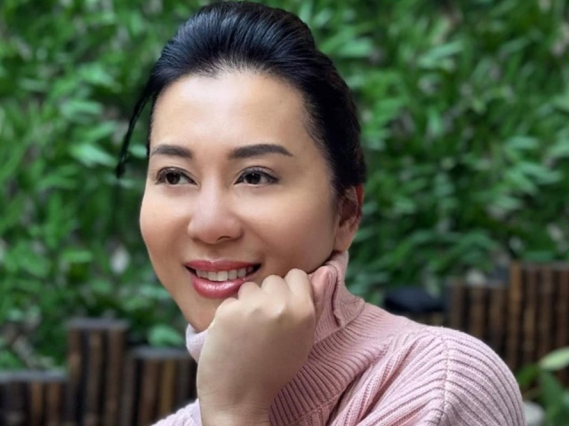Nhan sắc tuổi 59 của MC Kỳ Duyên