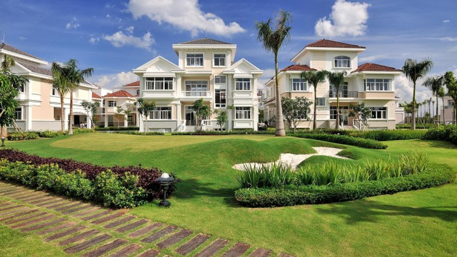 Trong khi nhà Minh Đạt lại ở khu biệt thự lâu đài Chateau, thuộc đô thị Phú Mỹ Hưng nổi tiếng ở quận 7, TP.HCM.