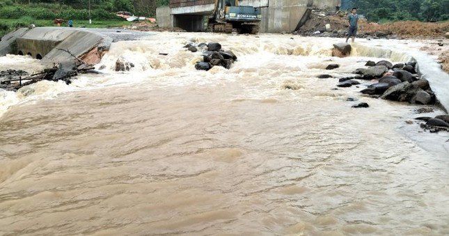 Lũ quét hoành hành miền núi Thanh Hóa, gây thiệt hại nghiêm trọng