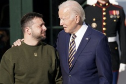 Phản ứng của ông Zelensky sau khi ông Biden rời cuộc đua tranh cử