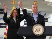 Thế giới - Tình thế kì lạ giữa ông Trump và bà Harris