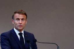 Chính trường Pháp nóng với động thái rắn từ ông Macron trước liên minh cánh tả