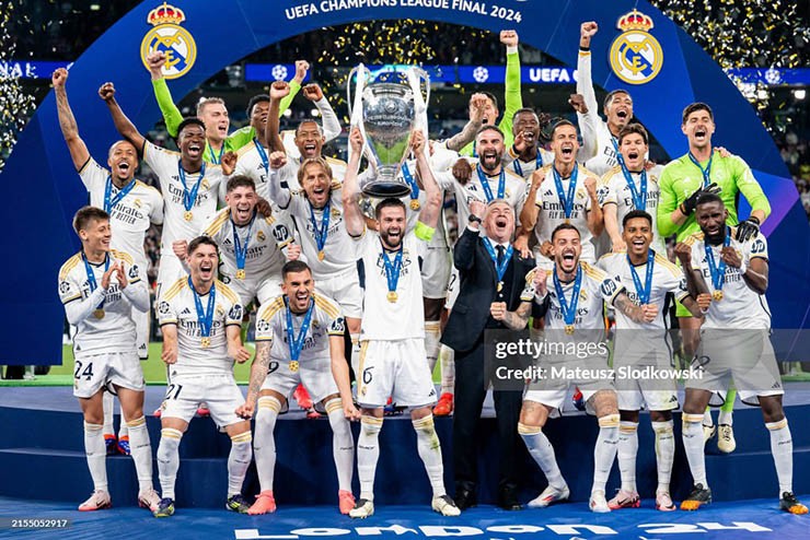 Real Madrid kiếm bộn tiền nhờ thành tích tốt trên sân