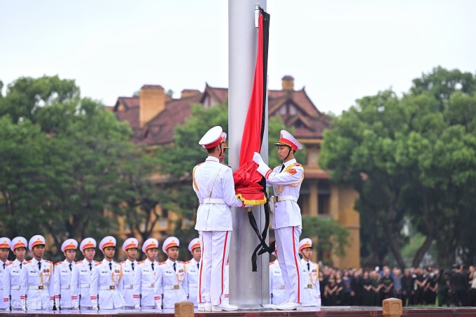 Ngày đầu lễ viếng Tổng Bí thư Nguyễn Phú Trọng - 99