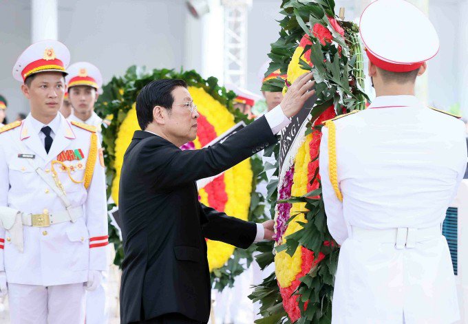Ngày đầu lễ viếng Tổng Bí thư Nguyễn Phú Trọng - 64