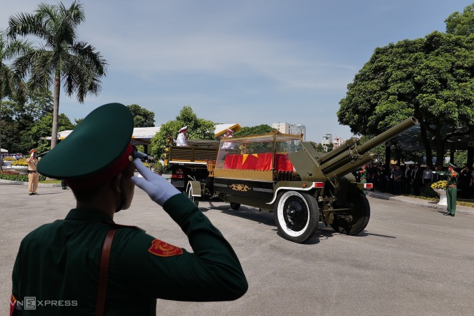 Tổng Bí thư Nguyễn Phú Trọng về với đất mẹ - 10