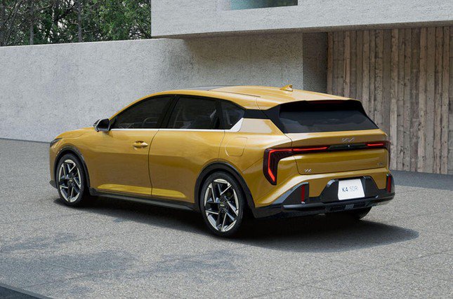 Lộ diện kiểu dáng mới của Kia K4 - 4