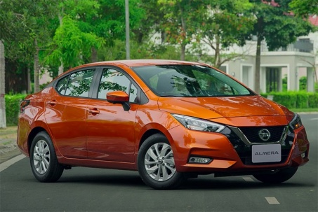 Nissan Almera ưu đãi "đậm sâu" tại đại lý, giá sau giảm rẻ ngang KIA...
