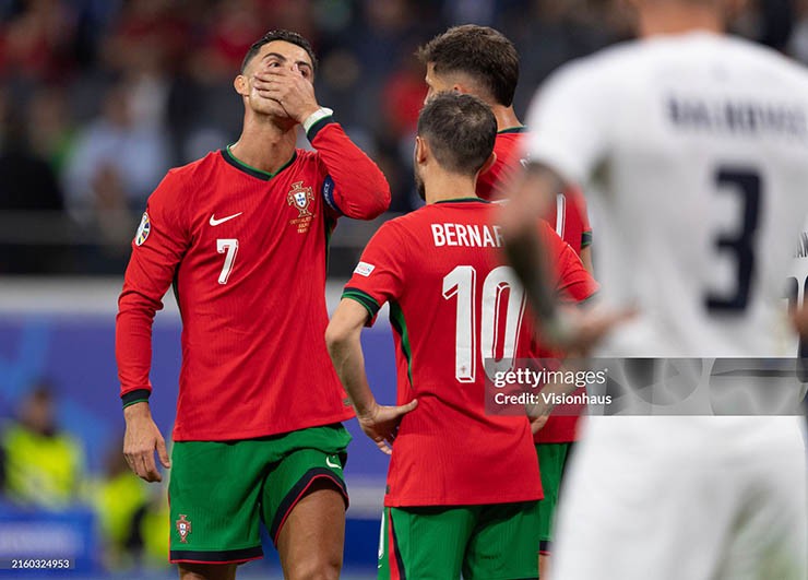 Ronaldo muốn quên đi nỗi thất vọng mang tên EURO 2024