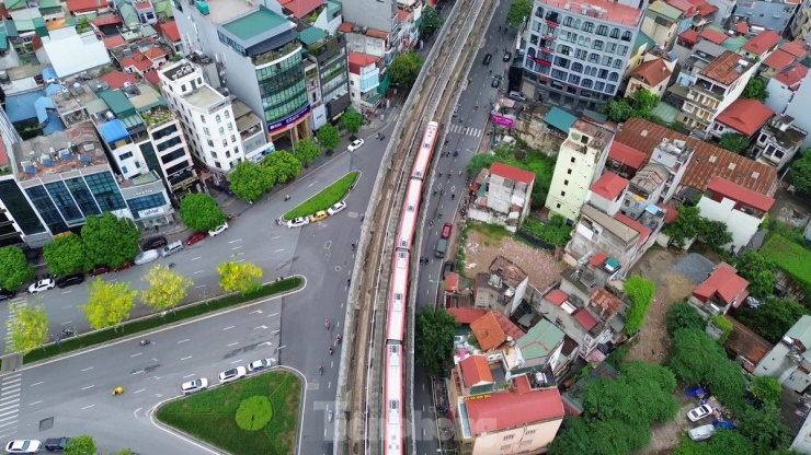 Đoạn trên cao Tuyến Metro Nhổn - Ga Hà Nội và Đường Âu Cơ - Nghi Tàm chuẩn bị vận hành