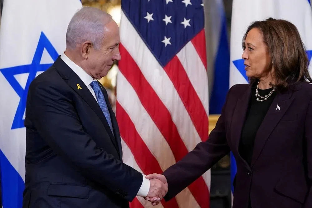 Phó Tổng thống Mỹ Kamala Harris (phải) tiếp Thủ tướng Israel Benjamin Netanyahu tại Nhà Trắng, thủ đô Washington D.C (Mỹ) ngày 25-7. Ảnh: REUTERS