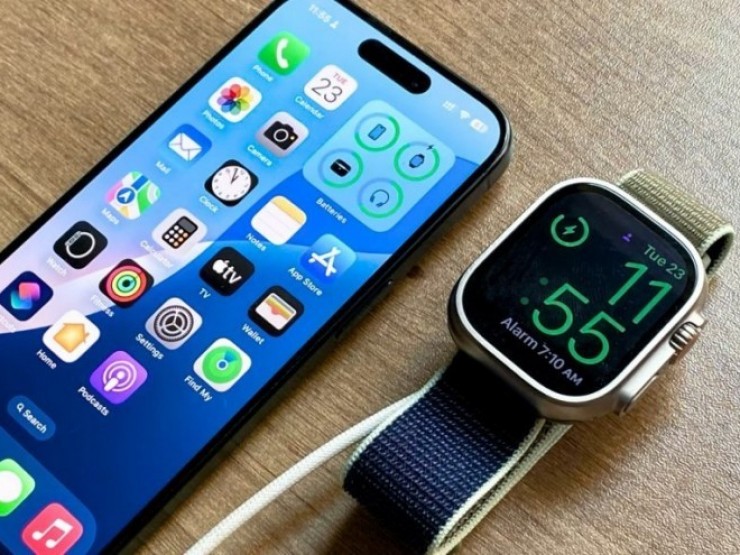 Tính năng của iPhone 15 giúp kết nối nhiều thiết bị, sạc được cả Apple Watch