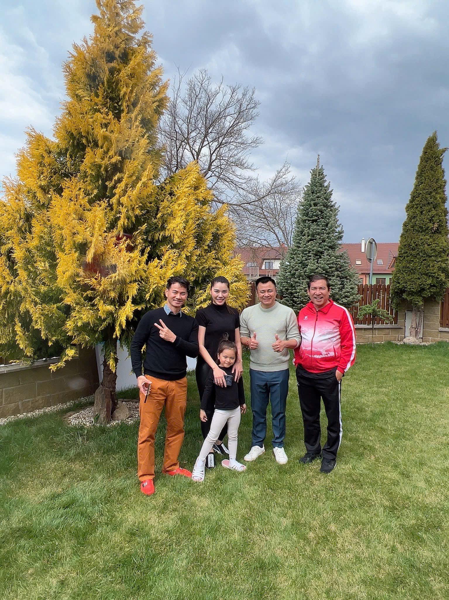 Cháu gái Xuân Bắc - Ngọc Bích Ruby: Tài năng nhí thể dục nghệ thuật - 7