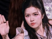 Giải trí - Suni Hạ Linh lại xin lỗi, khán giả tiếp tục chê