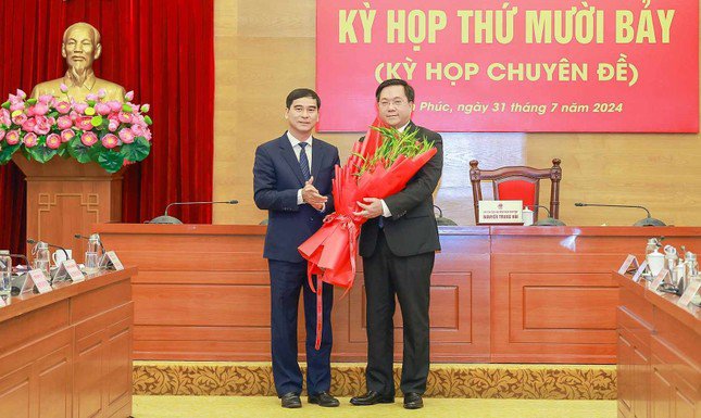 Ông Trần Duy Đông đắc cử Chủ tịch UBND tỉnh Vĩnh Phúc nhiệm kỳ 2021-2026