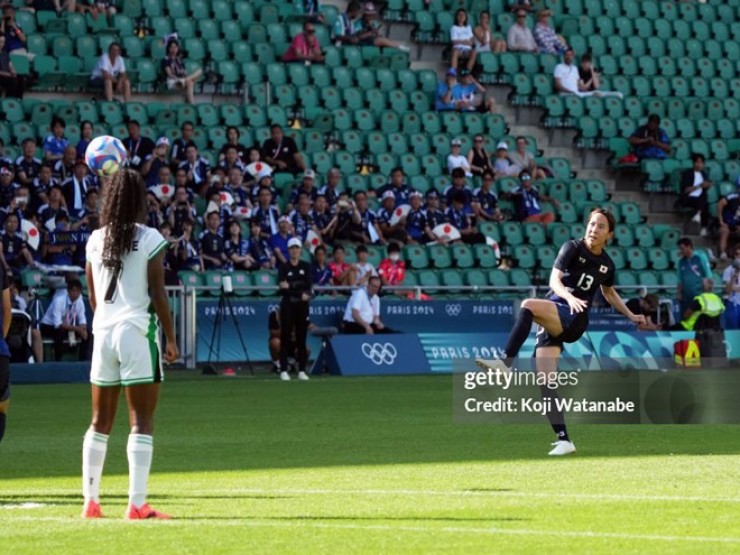 Siêu phẩm đỉnh cao bóng đá Olympic: Chị em vô lê, đá phạt và sút xa “cháy lưới“