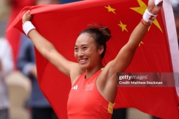 Video tennis Zheng Qinwen - Vekic: 106 phút thăng hoa, kỳ tích lịch sử (Chung kết Olympic)