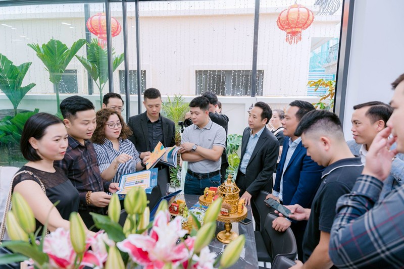 Sự kiện khai trương nhà mẫu Palm Villas thu hút hàng nghìn lượt khách tham quan