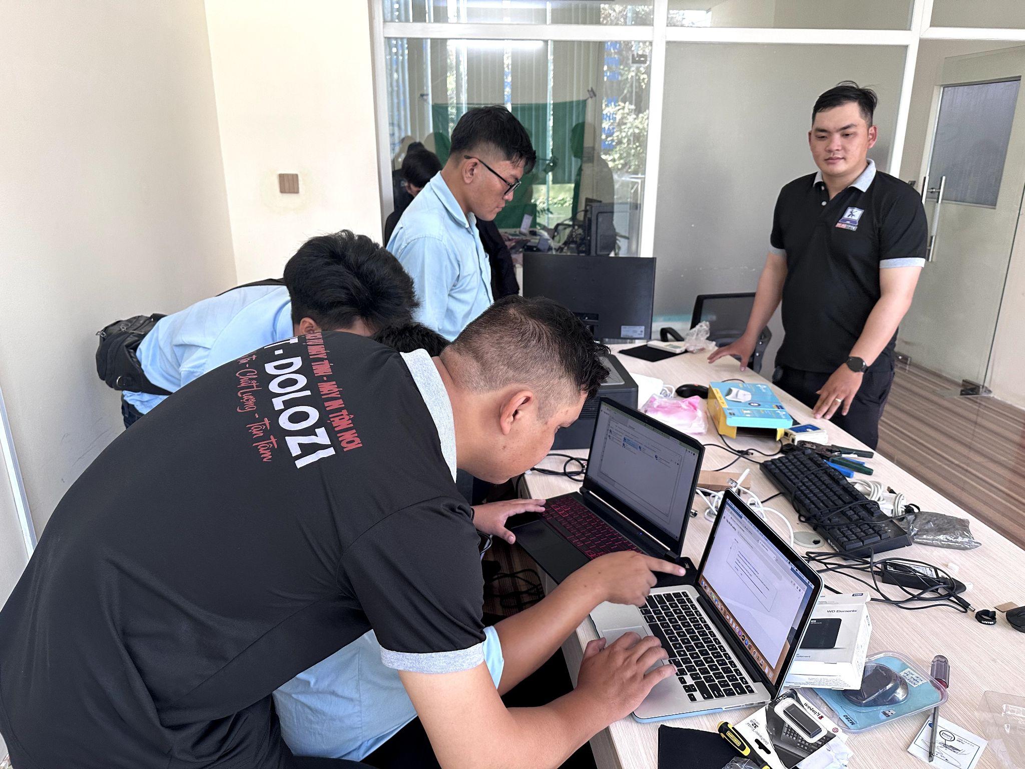 IT DOLOZI: "Phù thủy công nghệ" đáng tin cậy, giải cứu máy tính, máy in của bạn ngay tại nhà - 3