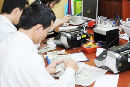 Kinh doanh - Tỷ giá USD hôm nay 5/8: Lao dốc phiên đầu tuần