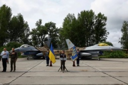 Thế giới - Vừa nhận F-16, Ukraine đã phải sơ tán khẩn người dân ở Donetsk